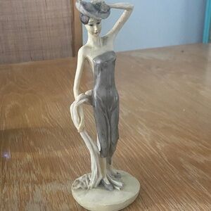 Collectible Woman Fashion from the “Out of town series”.